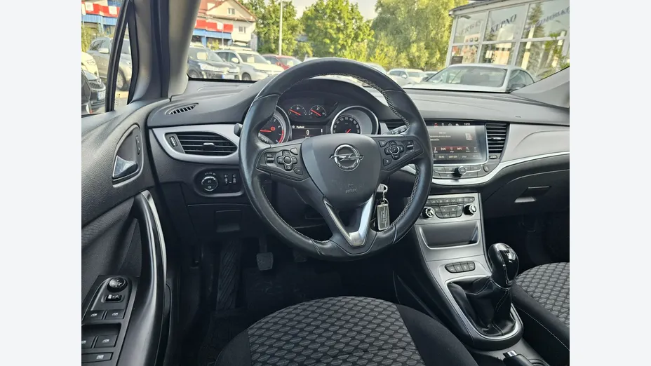OPEL Astra -