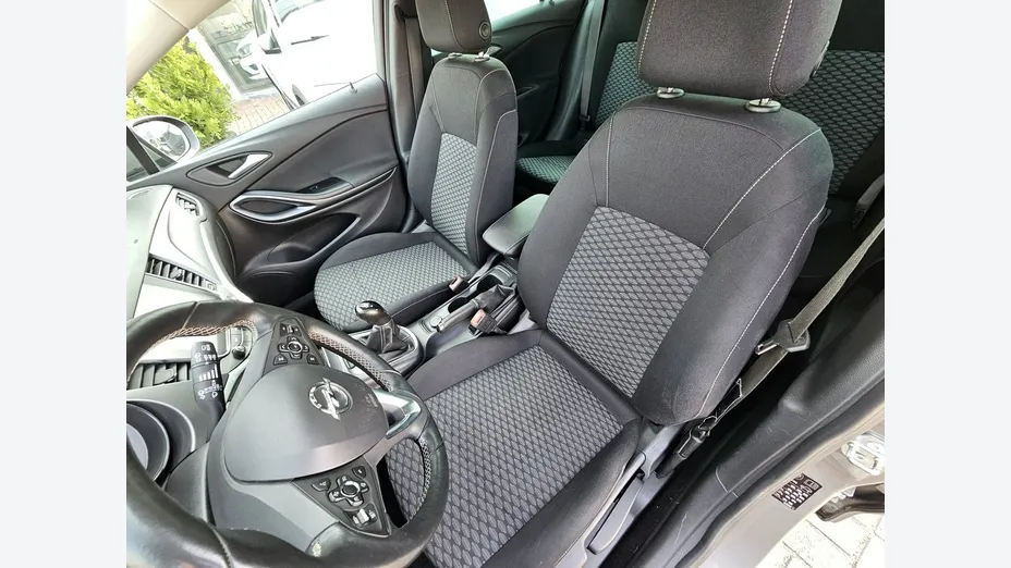 OPEL Astra -