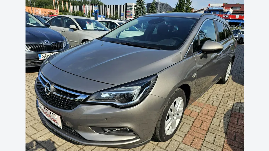 OPEL Astra -
