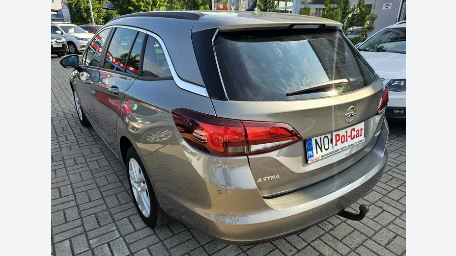 OPEL Astra -