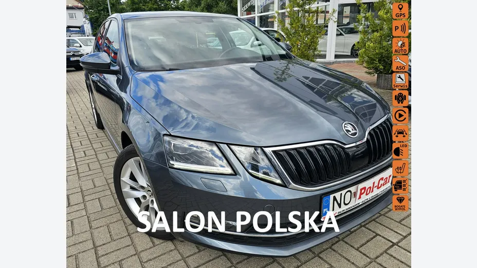 SKODA Octavia -