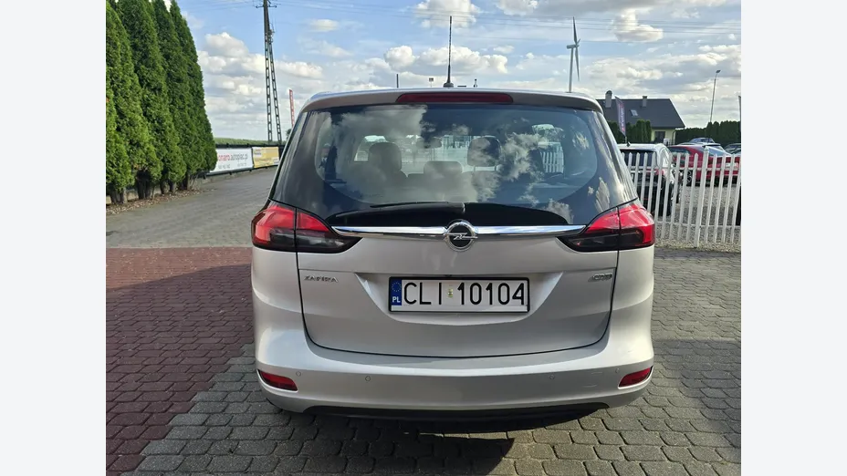 OPEL Zafira -