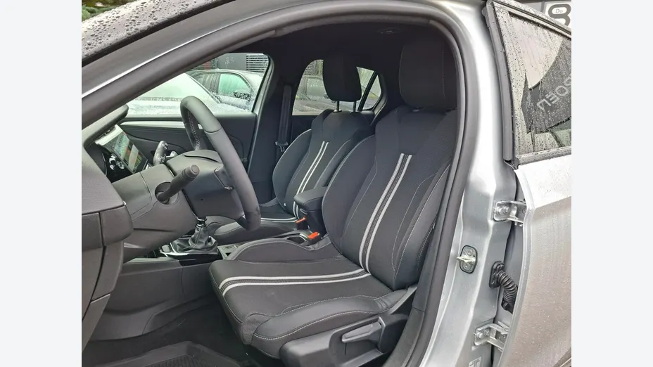 OPEL Corsa -