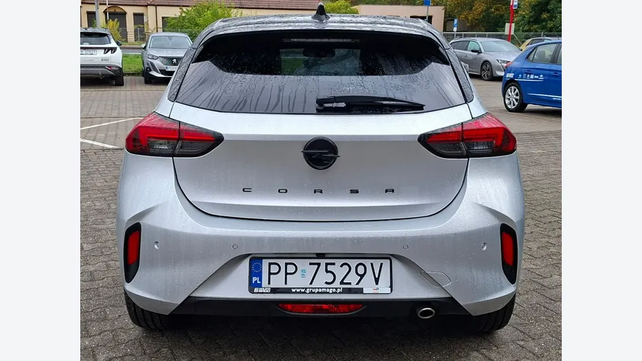 OPEL Corsa -