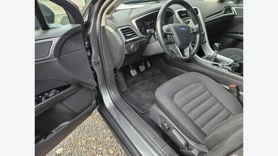 FORD Mondeo -