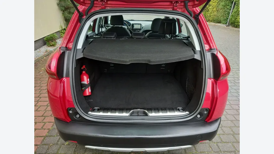 PEUGEOT 2008 -
