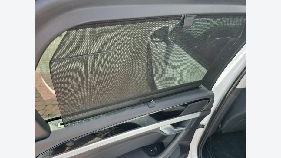 VOLKSWAGEN Touareg -