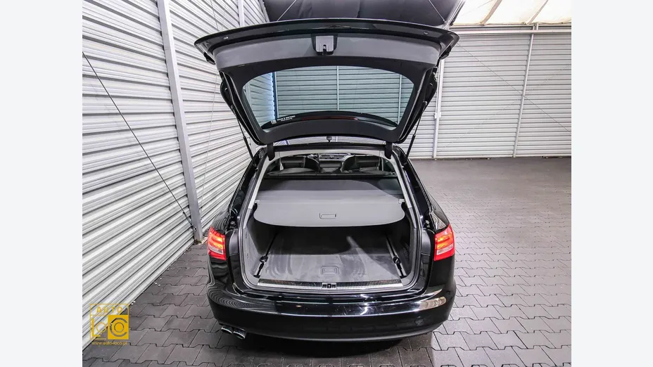 AUDI A6 Avant -