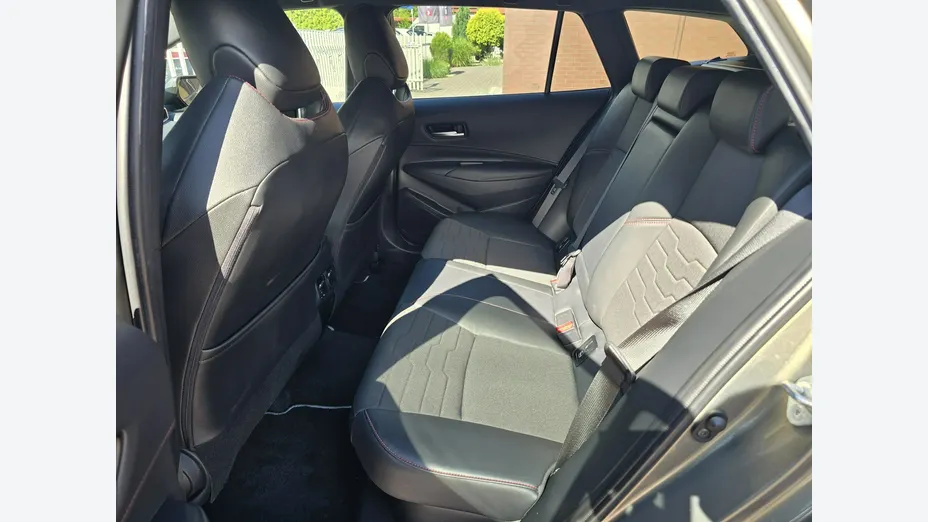 TOYOTA Corolla -