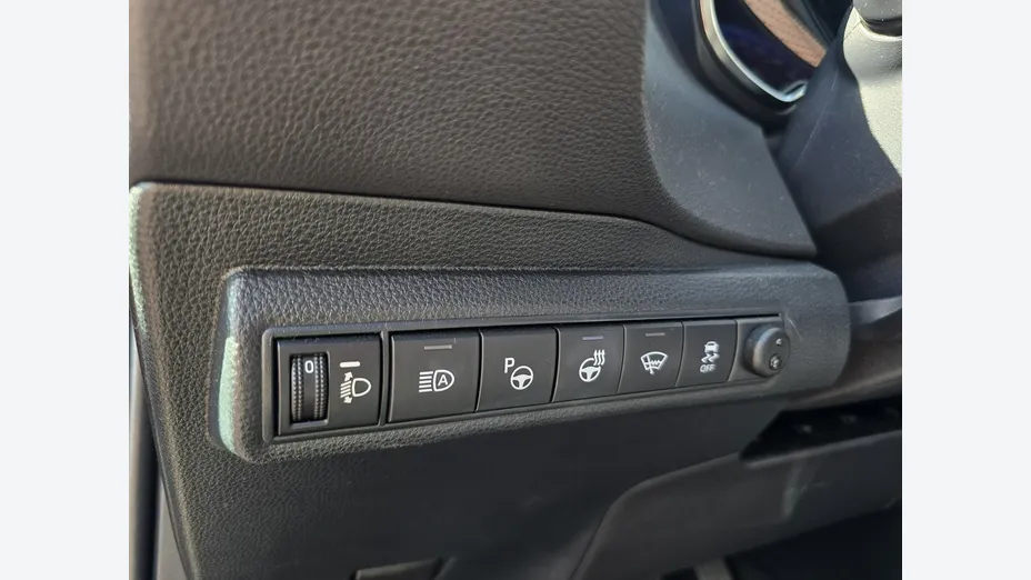 TOYOTA Corolla -