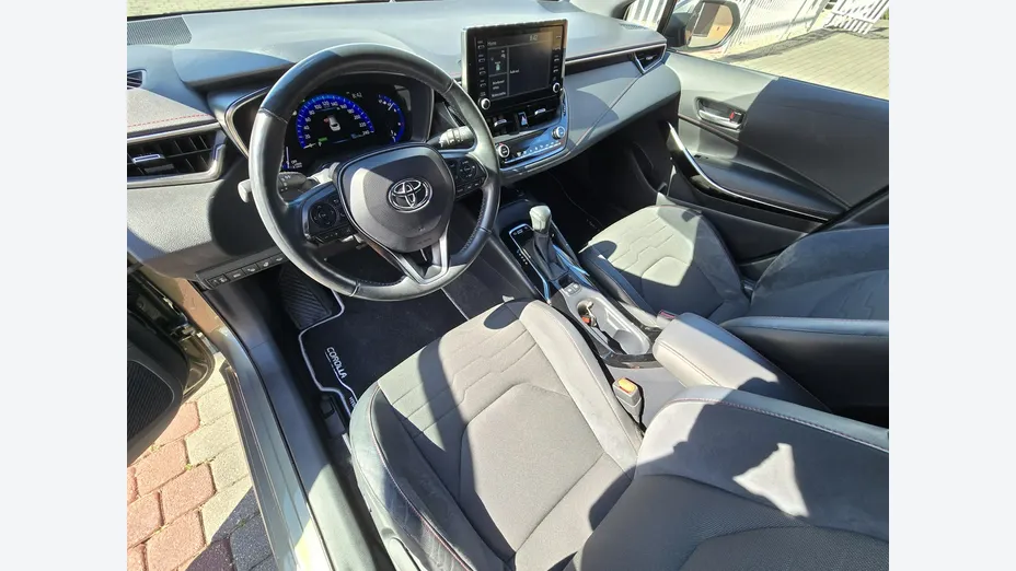 TOYOTA Corolla -