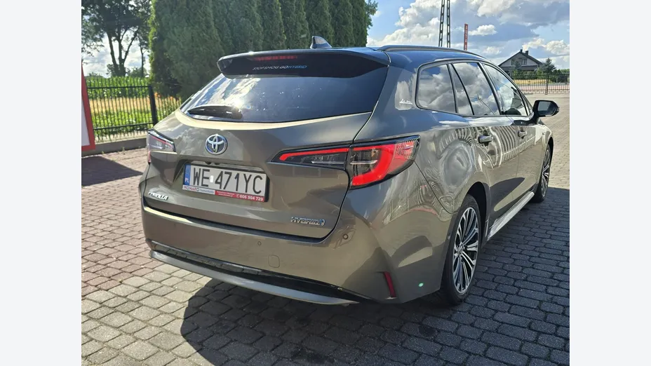 TOYOTA Corolla -