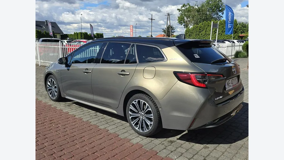 TOYOTA Corolla -