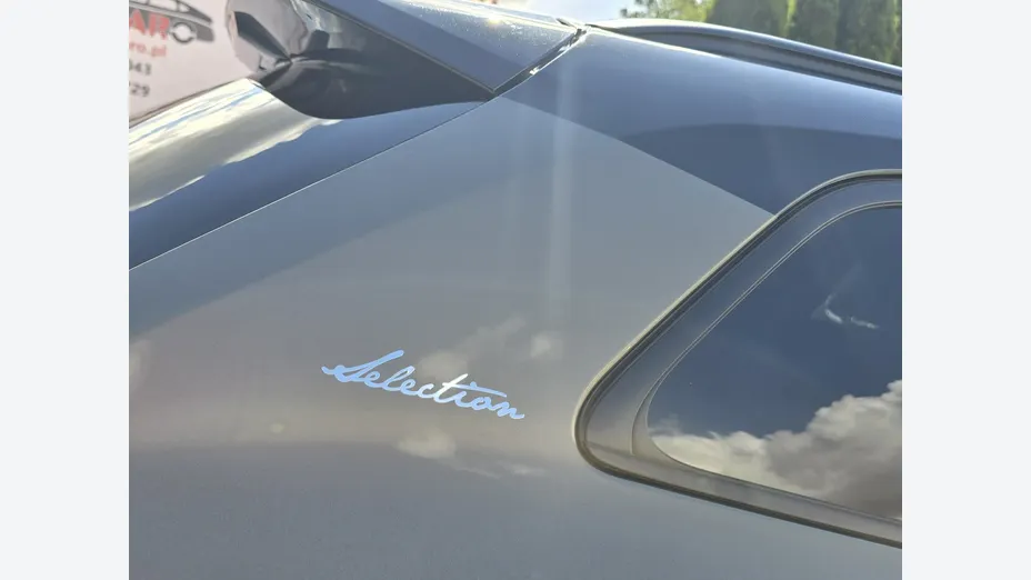 TOYOTA Corolla -