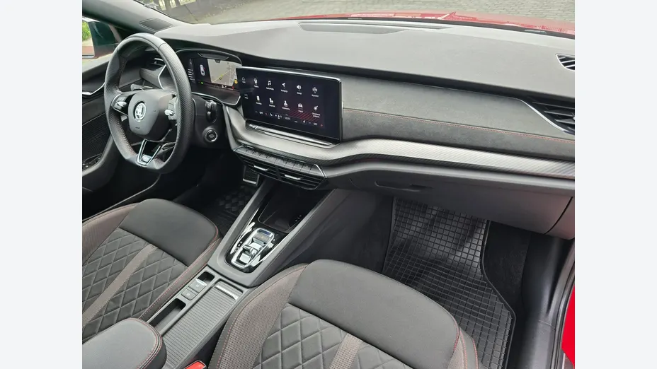 SKODA Octavia -