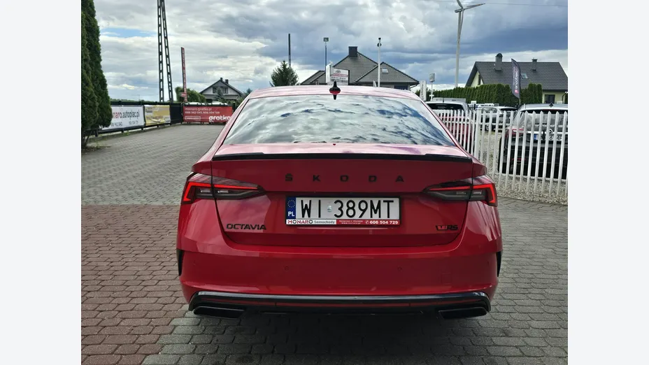 SKODA Octavia -
