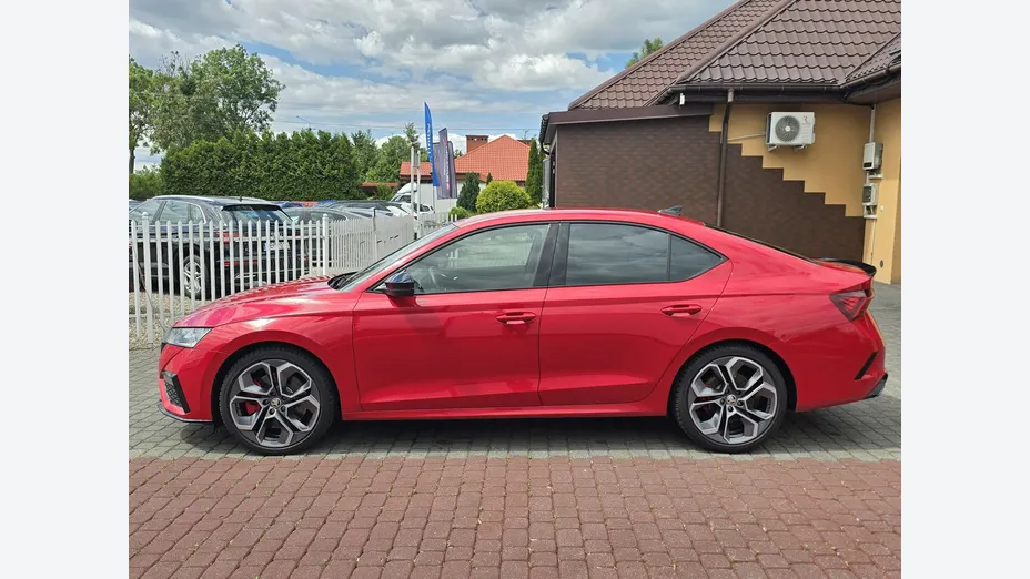 SKODA Octavia -