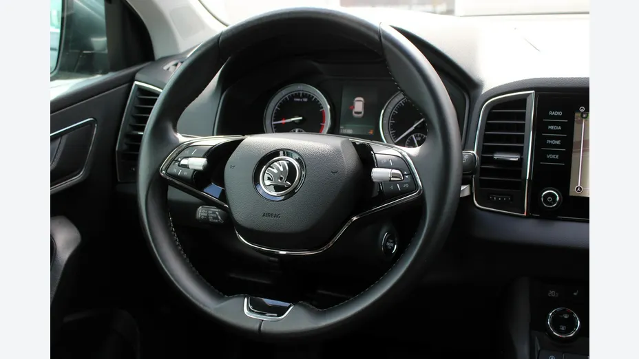 SKODA Karoq -