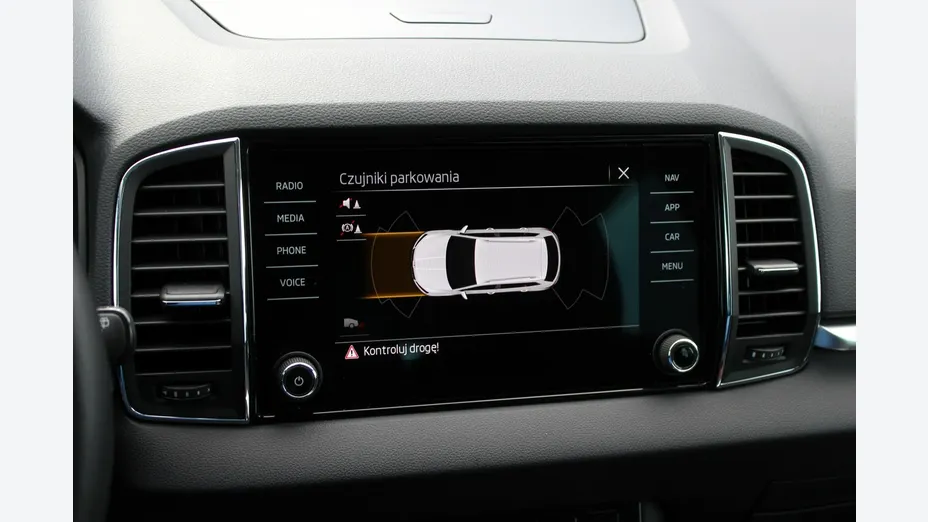 SKODA Karoq -
