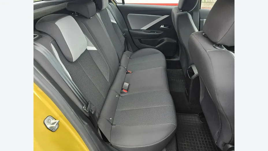 OPEL Astra -
