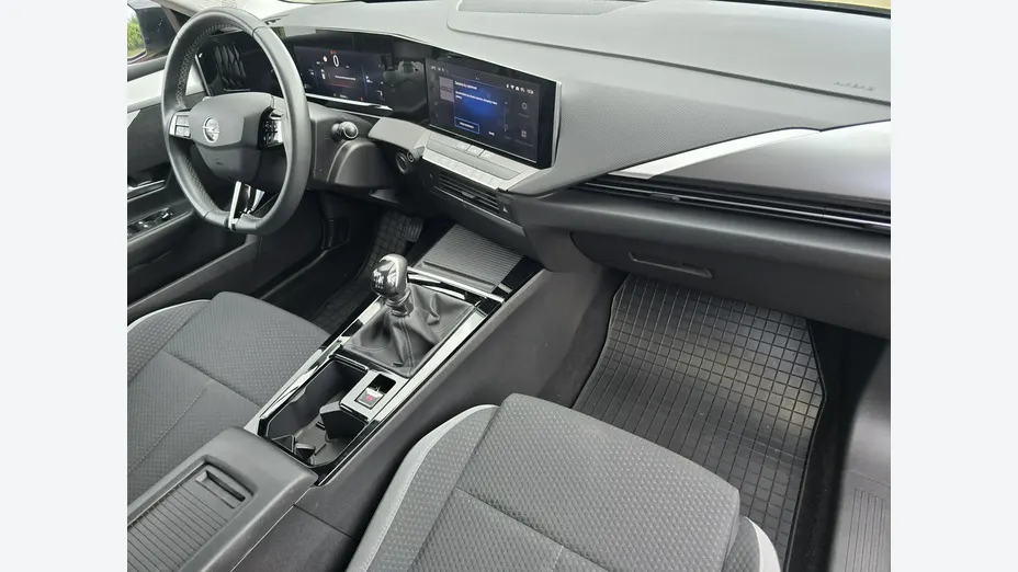 OPEL Astra -