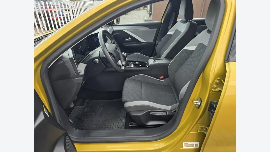 OPEL Astra -