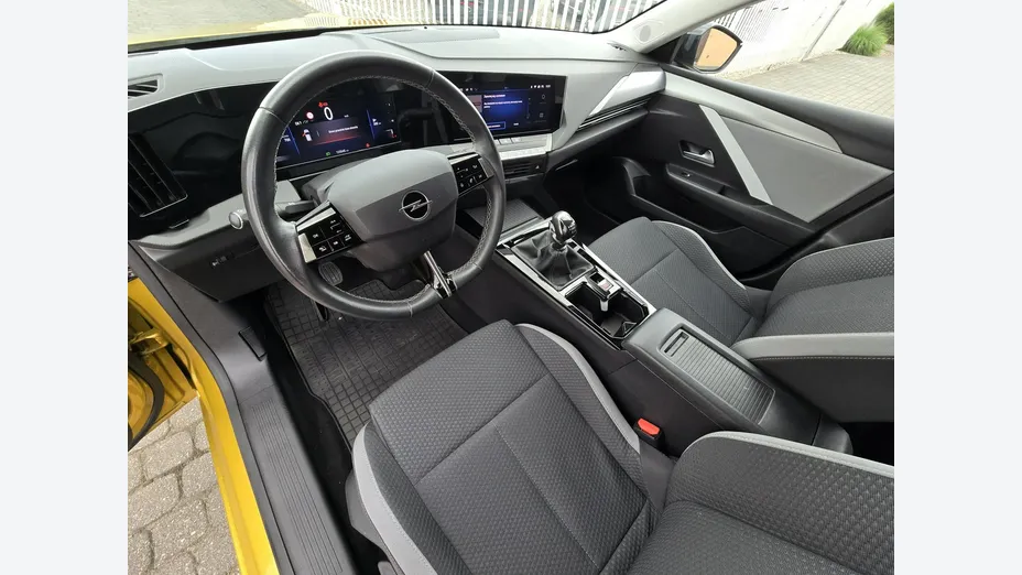 OPEL Astra -