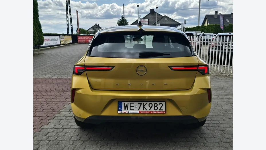 OPEL Astra -