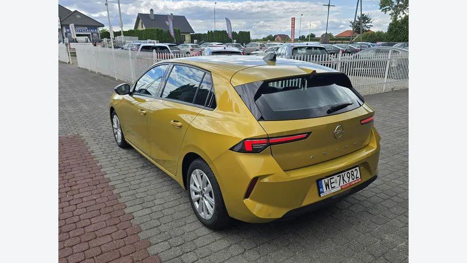 OPEL Astra -