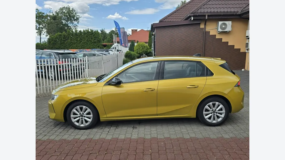 OPEL Astra -