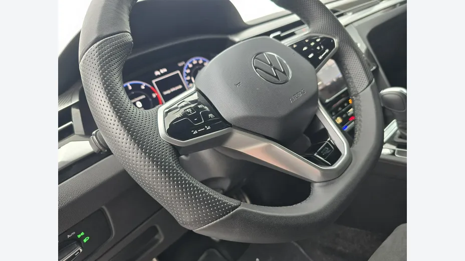 VOLKSWAGEN Arteon -