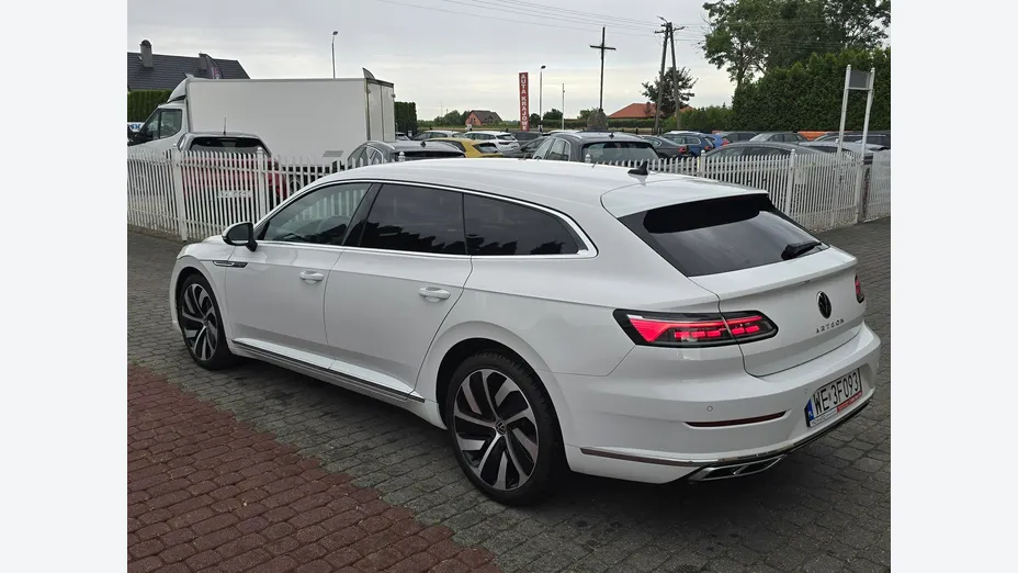 VOLKSWAGEN Arteon -