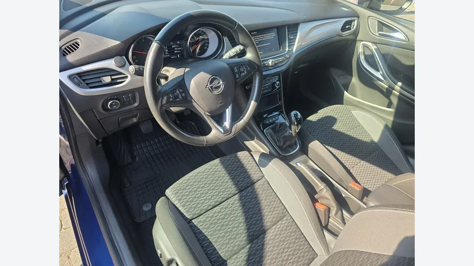 OPEL Astra -