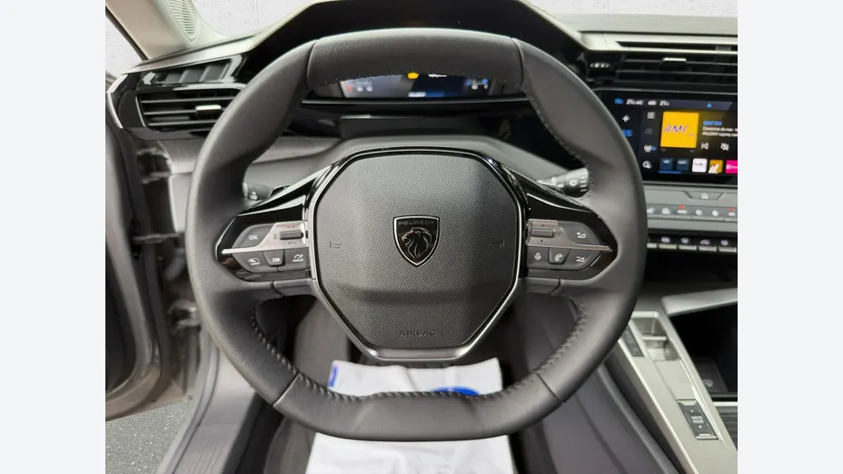 PEUGEOT 308 -