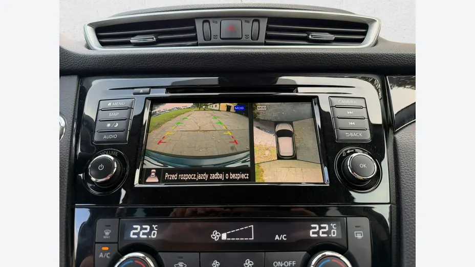 NISSAN Qashqai -