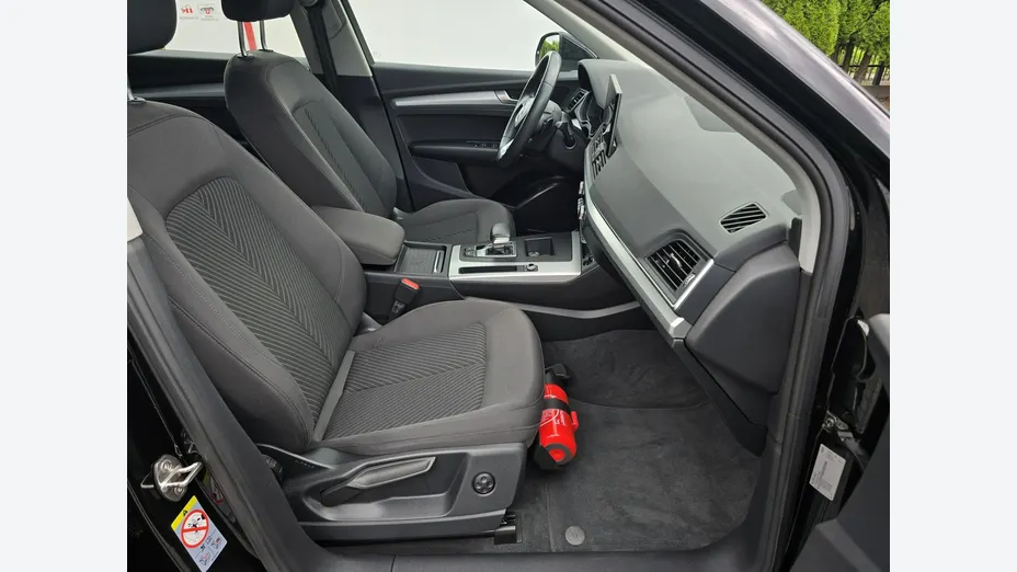 AUDI Q5 -