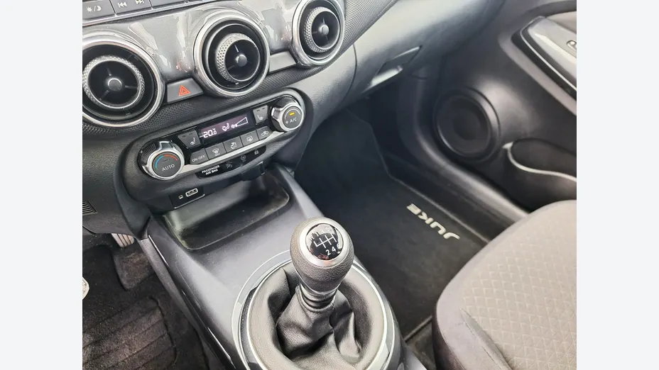 NISSAN Juke -