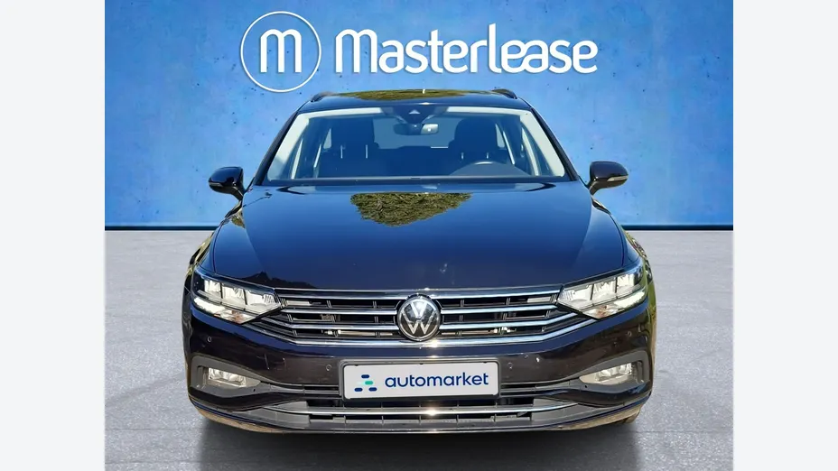 VOLKSWAGEN Passat -