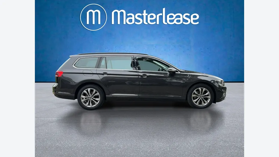 VOLKSWAGEN Passat -