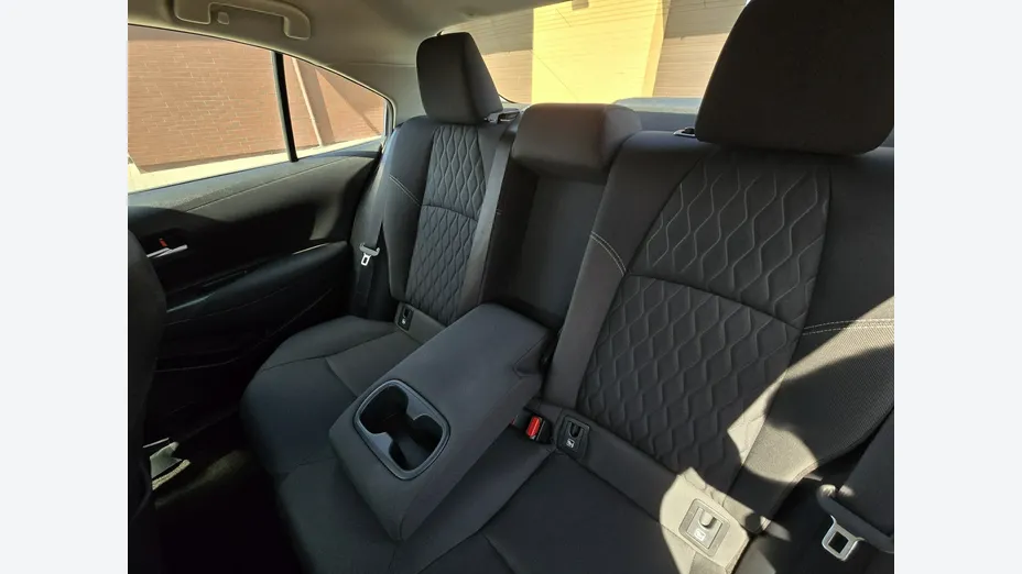 TOYOTA Corolla -