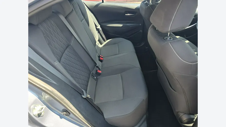 TOYOTA Corolla -