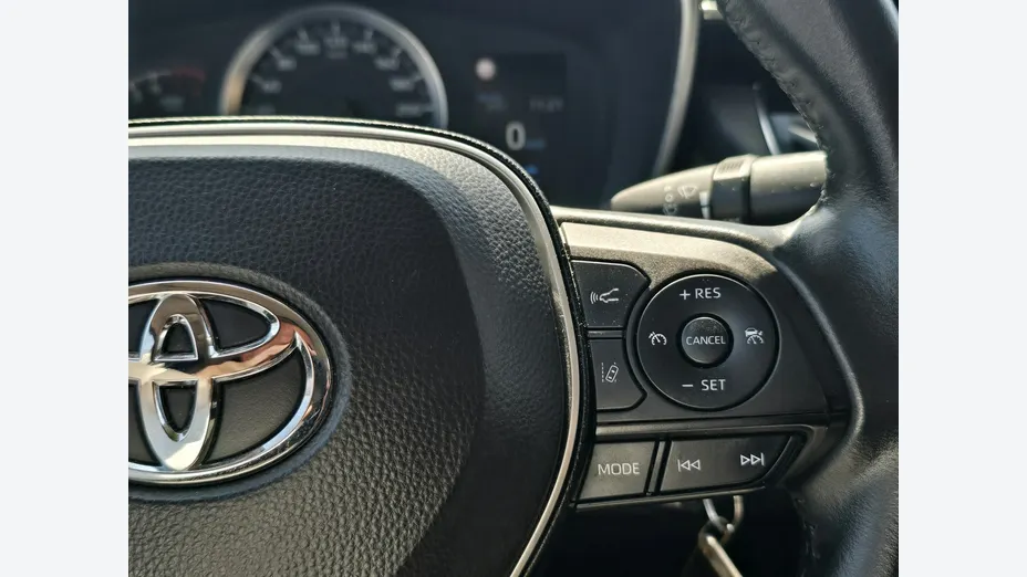 TOYOTA Corolla -