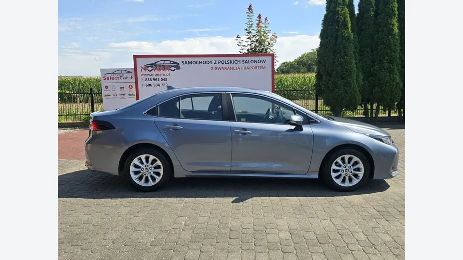 TOYOTA Corolla -
