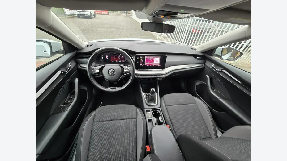 SKODA Octavia -