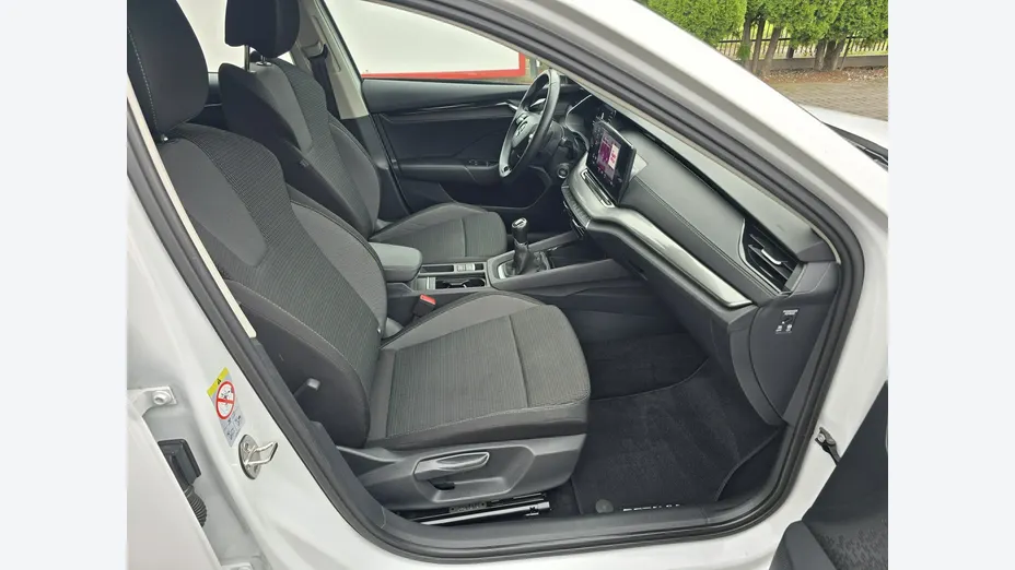 SKODA Octavia -