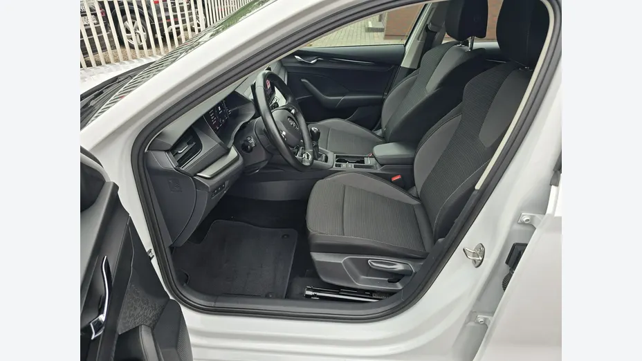 SKODA Octavia -