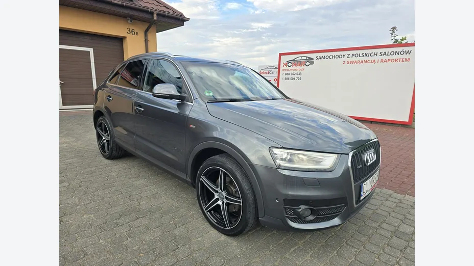 AUDI Q3 -