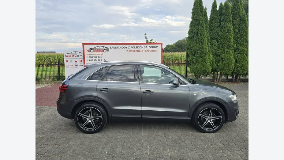AUDI Q3 -