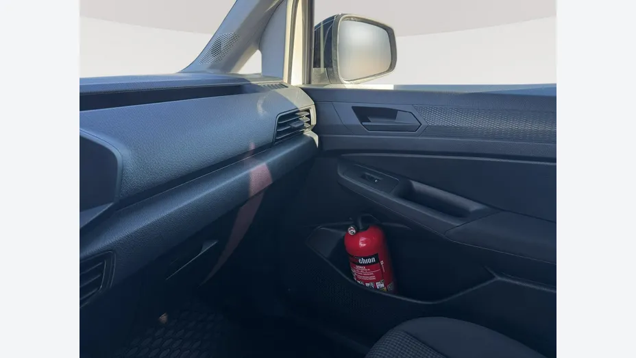 VOLKSWAGEN Caddy -