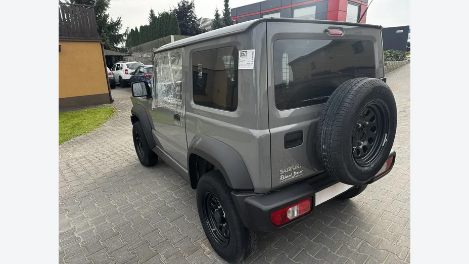SUZUKI Jimny -